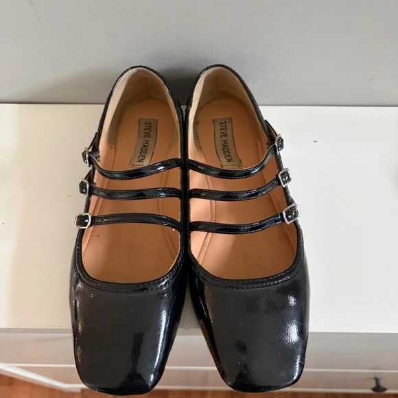 Three Straps Black Mary Janes - Picture 5 of 8